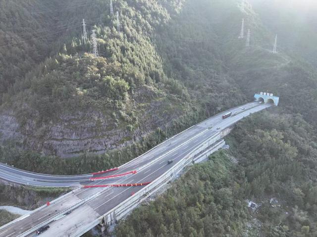 酉永高速公路最新消息,酉永高速公路最新消息，詳細(xì)步驟指南