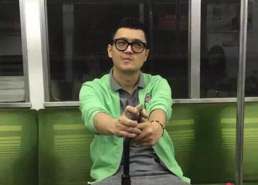 宋喆車(chē)禍意外曝光，日常與友情紐帶牽動(dòng)人心