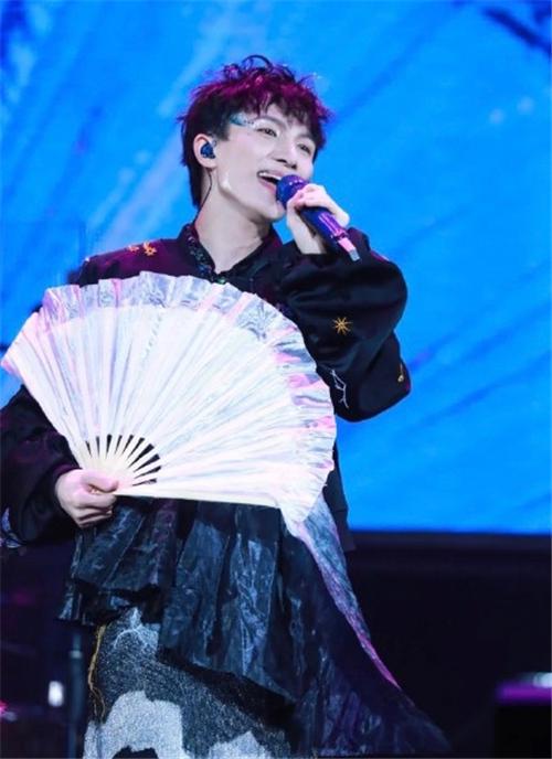 火花最新歌曲，自然美景之旅，探尋內(nèi)心的平和寧靜