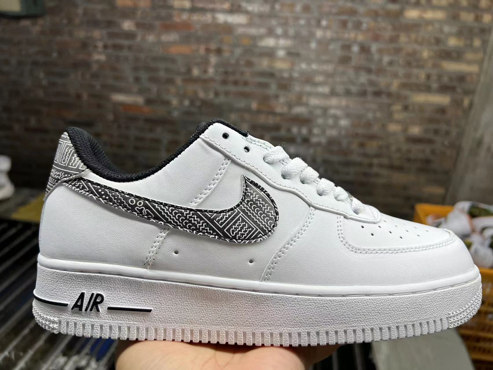 AF最新款時尚巔峰首發(fā)，引領潮流的巔峰之作！