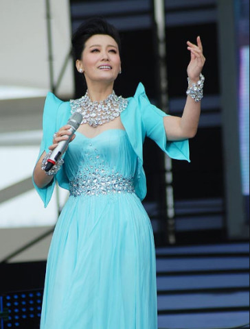 譚晶的最新,譚晶的最新動態(tài)，音樂旅程的新篇章