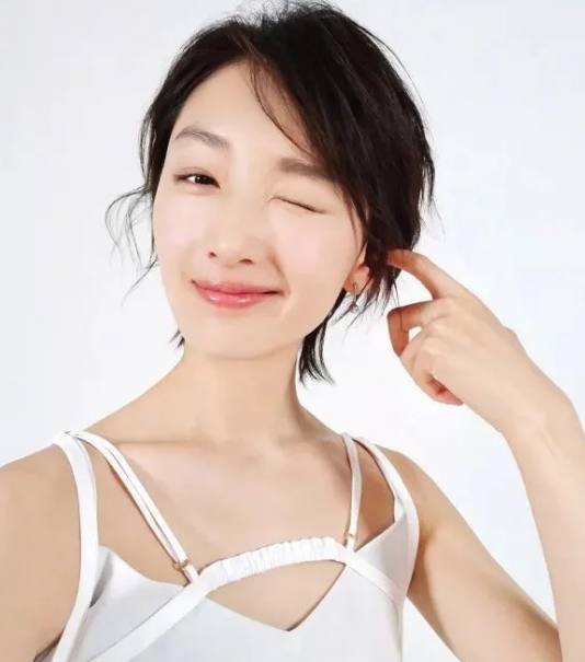 多元審美時代下的獨特魅力，小眼睛明星的魅力風(fēng)采