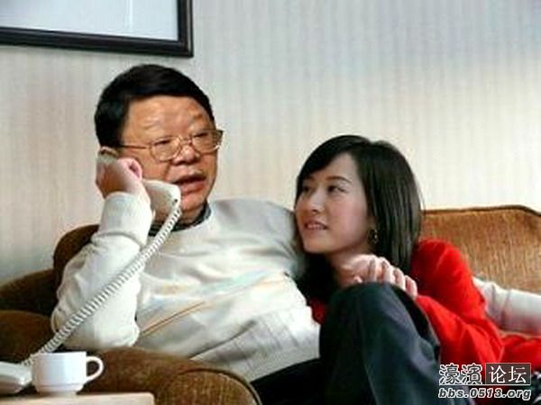 揭秘文強與女明星的隱秘幕后故事，令人震驚！