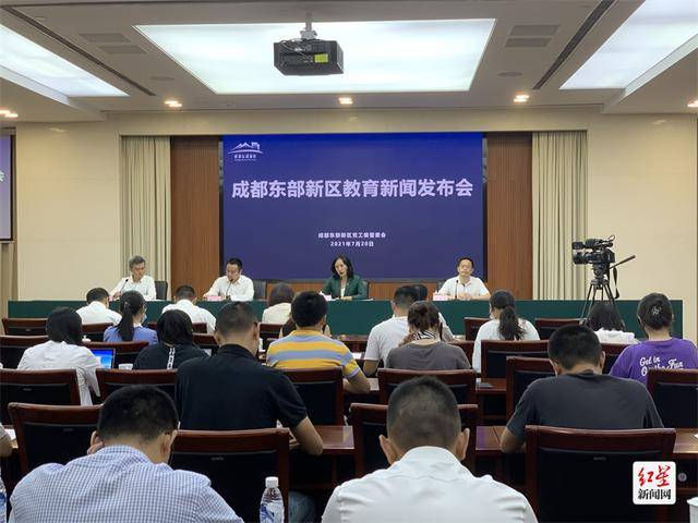 韋立處長揭秘，小巷中的秘密美食天堂最新發(fā)現(xiàn)與全文概述