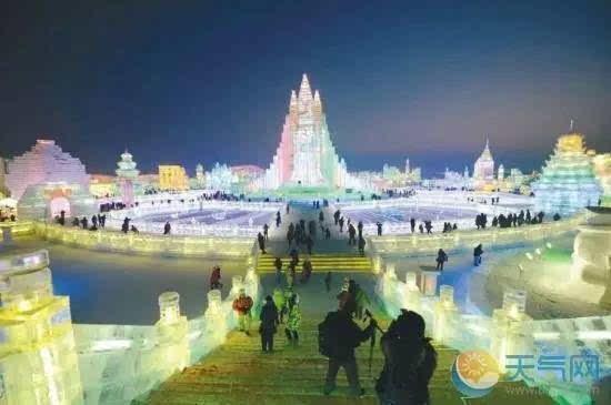 成都至哈爾濱機票價格查詢，波動分析與選擇策略