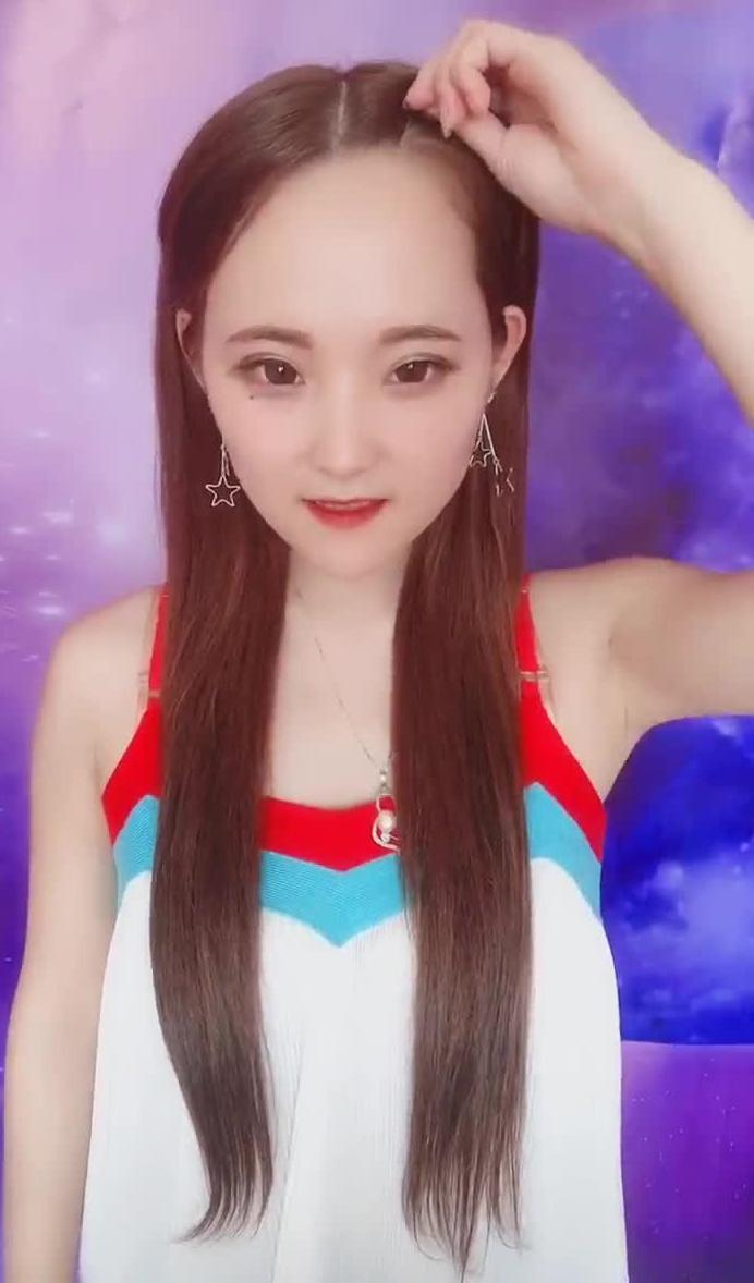 最新美拍編發(fā)教程，輕松打造時尚發(fā)型，瞬間提升你的魅力值！