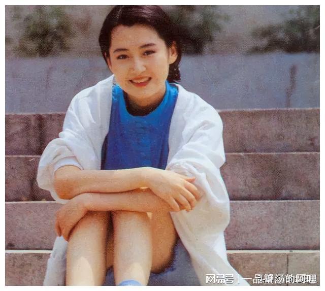 重磅推出，演員楊青科技新品，引領(lǐng)未來生活新潮流！