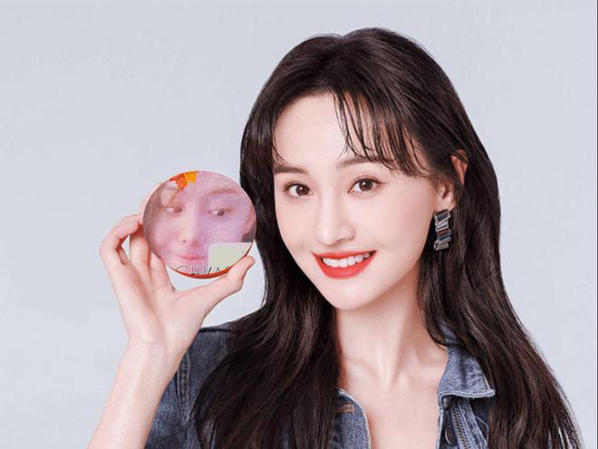 鄭爽2025最新動(dòng)態(tài)，蛻變之路，自信照亮未來(lái)成就展望