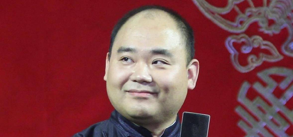 侯震最新，自然美景之旅，探尋內(nèi)心平和之地