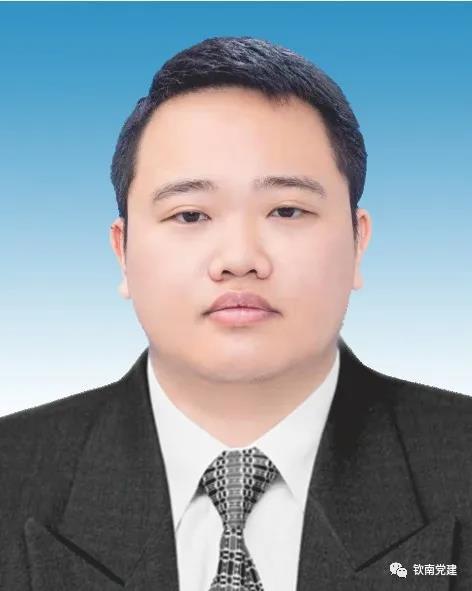 科技革新引領(lǐng)未來，最新區(qū)干部任職公示揭示智慧藍圖