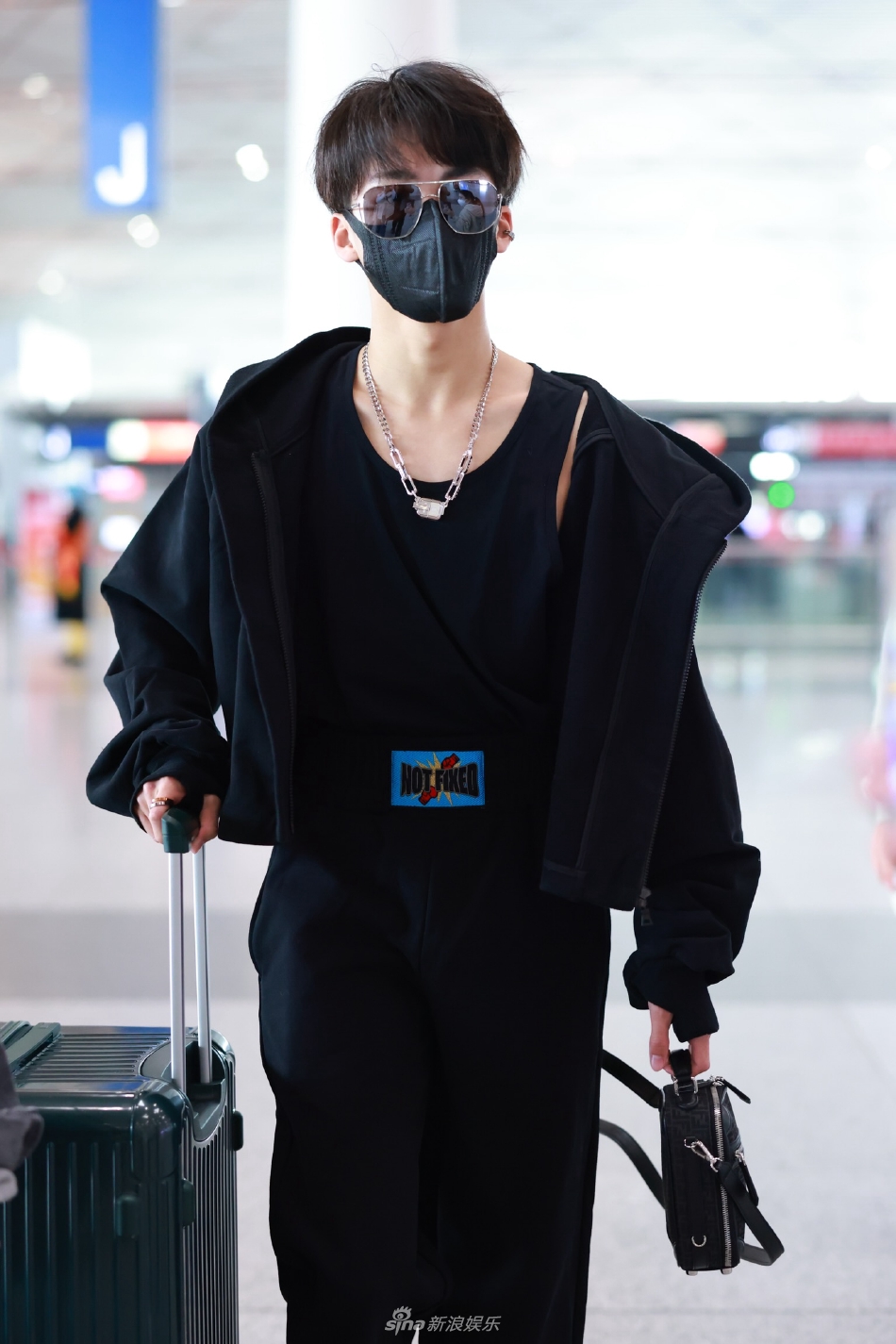 何洛洛機(jī)場(chǎng)最新動(dòng)態(tài)，自然美景的輕松探索之旅